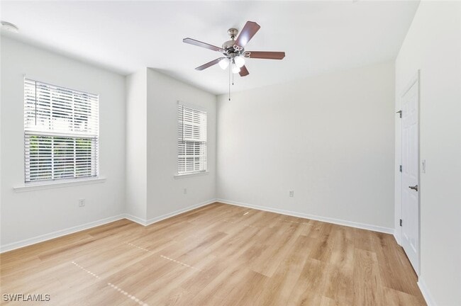 Building Photo - 10844 Alvara Way