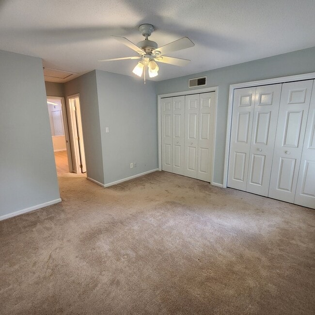 Building Photo - 2831 Edridge Ct