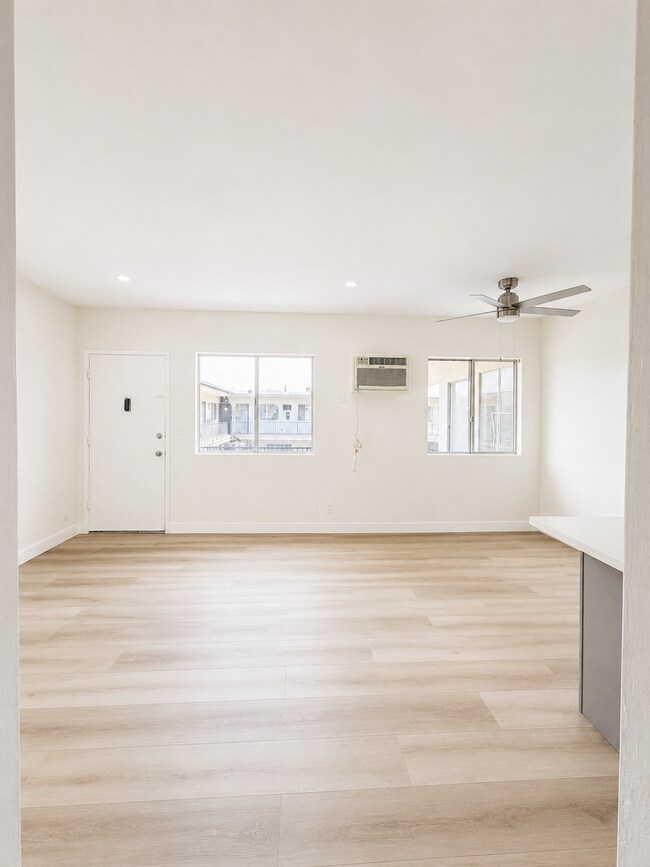 Building Photo - JUST REDUCED! Renovated Studio | Parking Included | $1,499