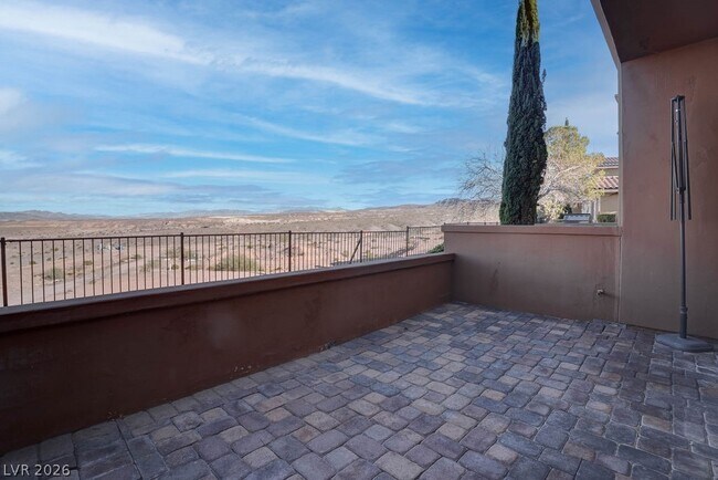 Building Photo - 31 Via Mantova