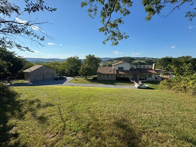 Building Photo - 10011 Baltimore National Pike