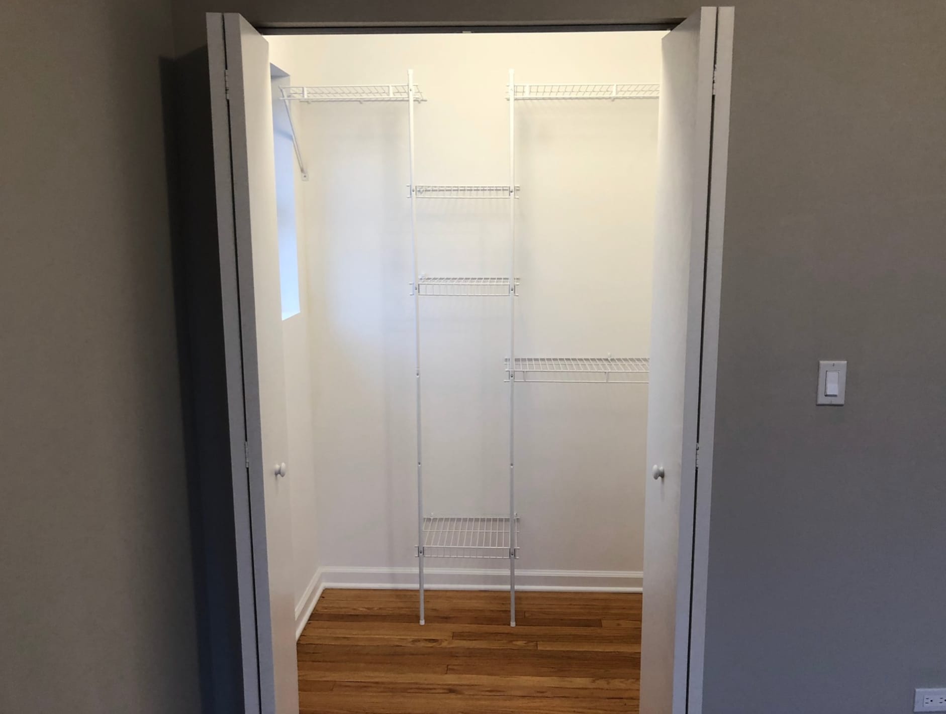 Building Photo - 3217 W Cullom Ave