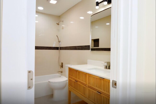 Building Photo - 11516 SW 54th St