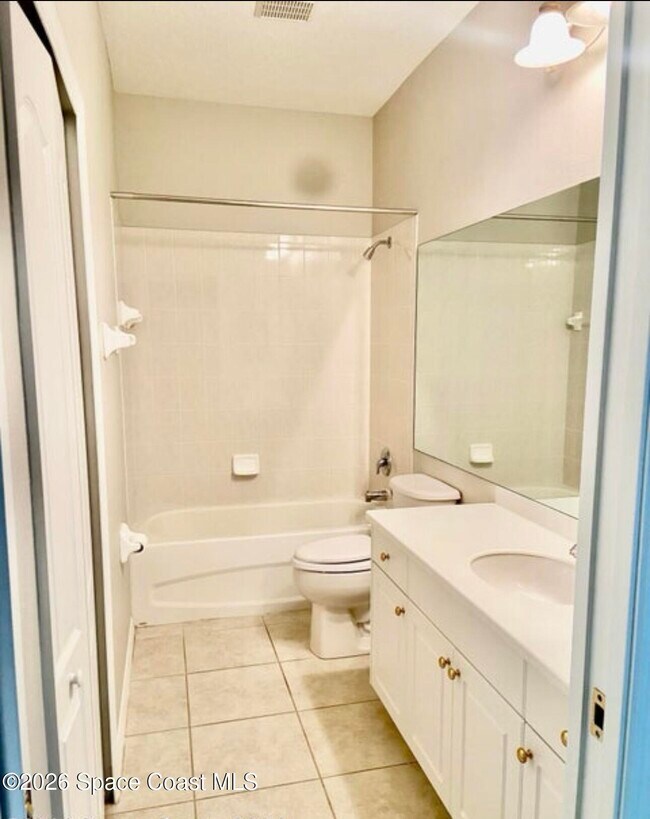 Building Photo - 2974 Savoy Dr