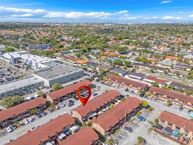Building Photo - 1811 SW 107th Ave