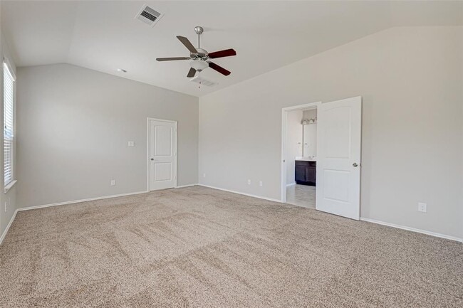 Building Photo - 8402 Coral Cove Pass Ln