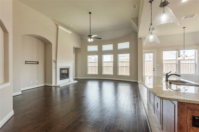 Building Photo - 4802 Comstock Way