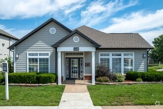 Building Photo - Brookfield