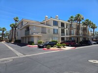 Building Photo - A Fabulous 2 Bedroom Condo at Vistana