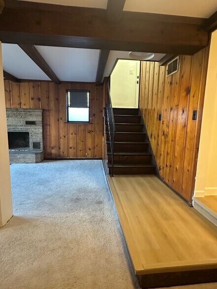 Building Photo - 3434 Champion St