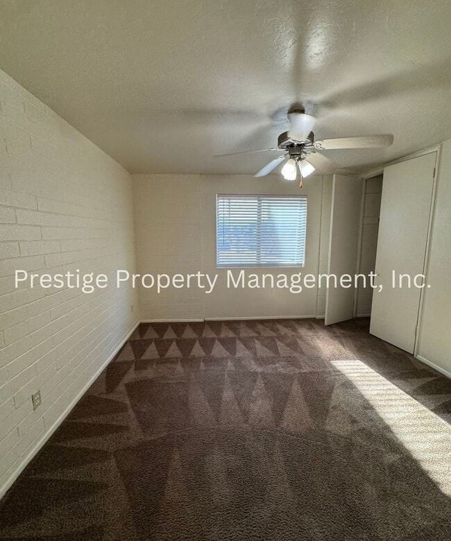Building Photo - 2525 N Alvernon Way