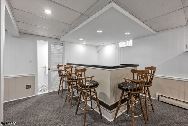 Building Photo - 31 Stonefield Rd