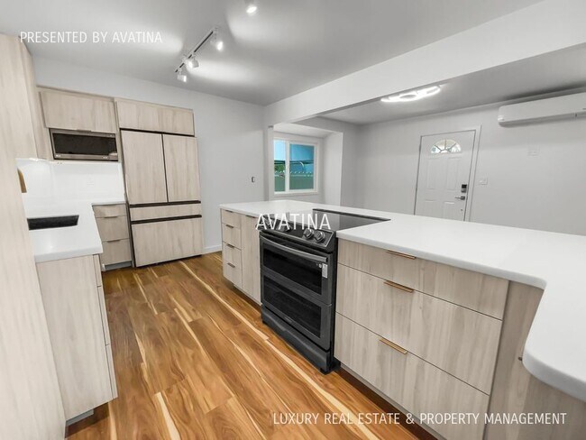 Building Photo - 244 Kapili St-