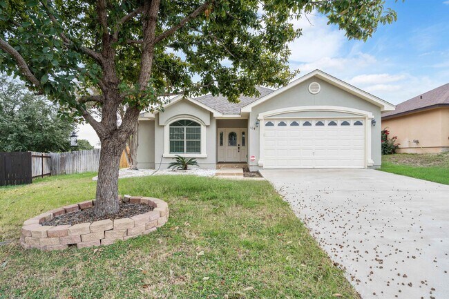 Building Photo - 104 Painted Rock