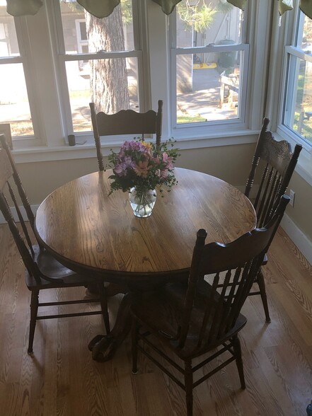 Sunroom/ Office - 212 7th St