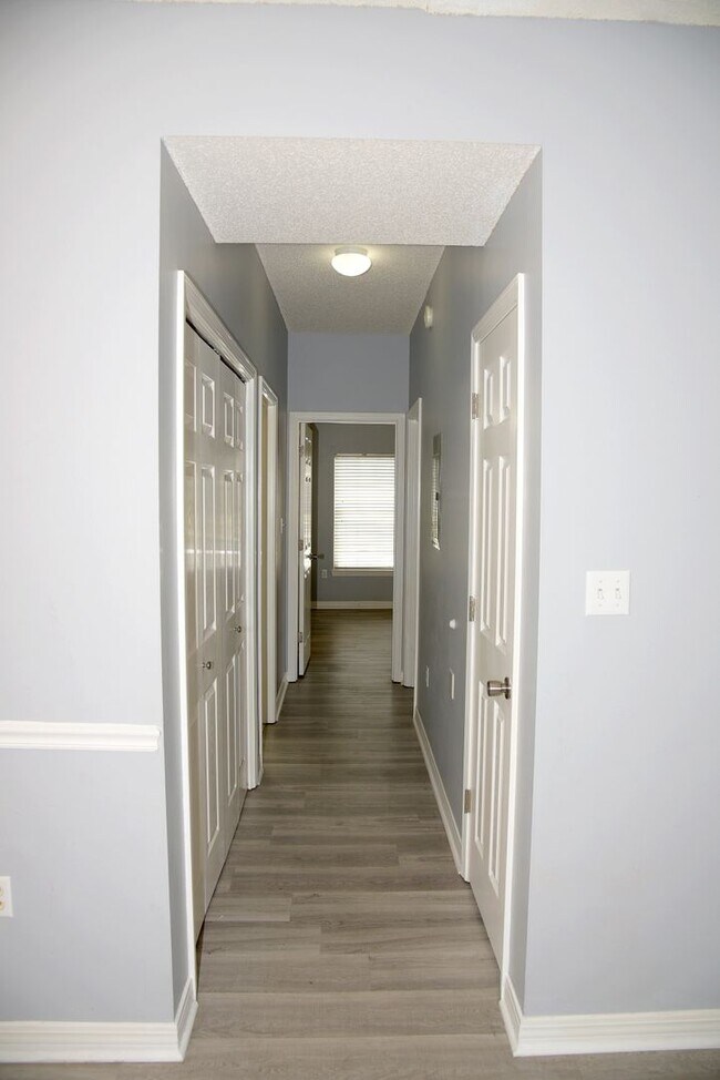 Building Photo - 1501 Partin Dr N