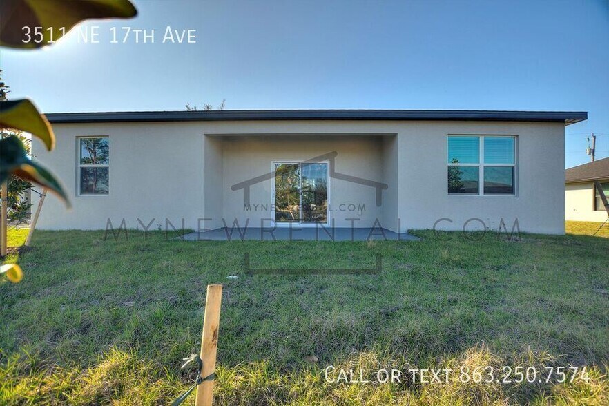 Building Photo - 3511 NE 17th Ave