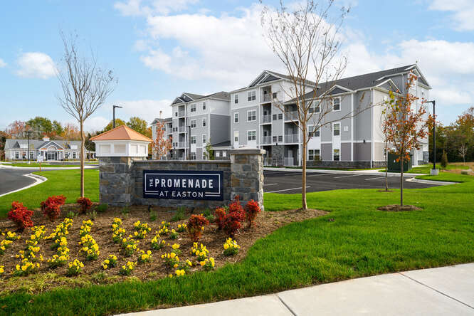 Building Photo - The Promenade at Easton