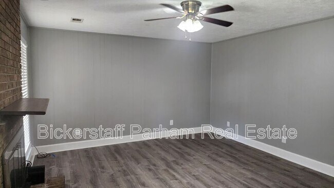Building Photo - 5332 Olliff Ln