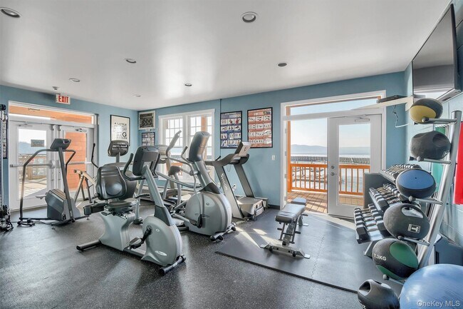 Building Photo - 1310 Half Moon Bay Dr