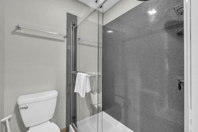 Building Photo - 2025 Canyons Resort Dr