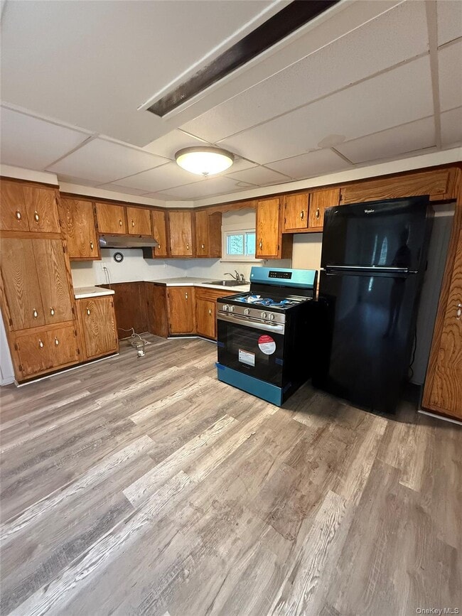 Building Photo - 1265 US-6