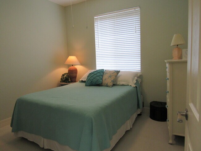 Building Photo - 48 SE Sedona Cir