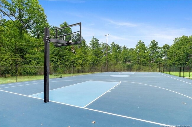 Building Photo - 132 Cedar Ln