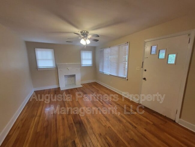 Building Photo - 1927 Wrightsboro Rd