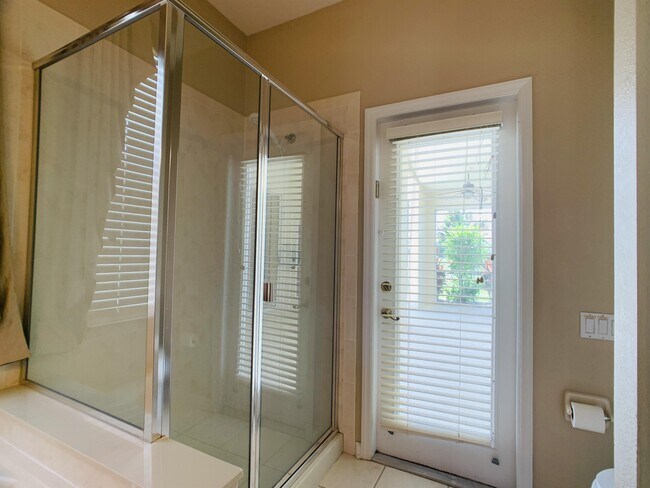 Building Photo - 3111 Pebble Ct