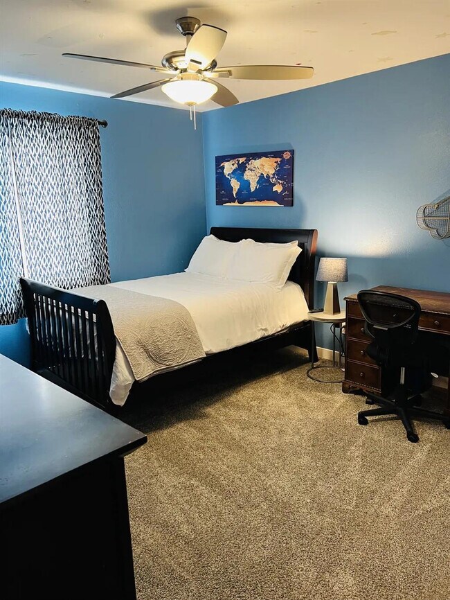 Building Photo - 3112 Rock Creek Dr