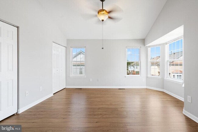 Building Photo - 26091 Lands End Dr