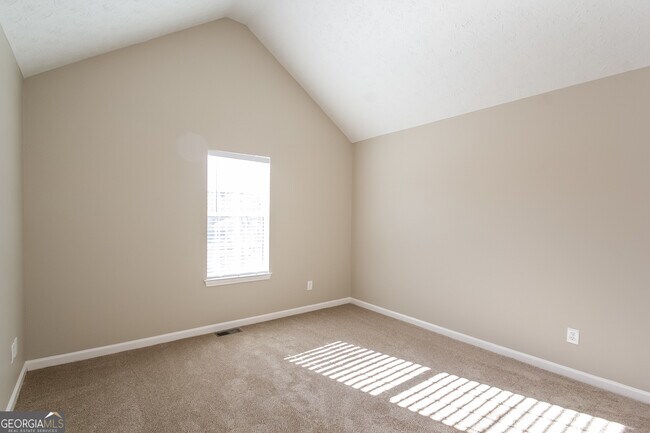 Building Photo - 6650 Etterlee Dr