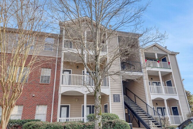 Building Photo - 3065 Shannon Oxmoor Rd