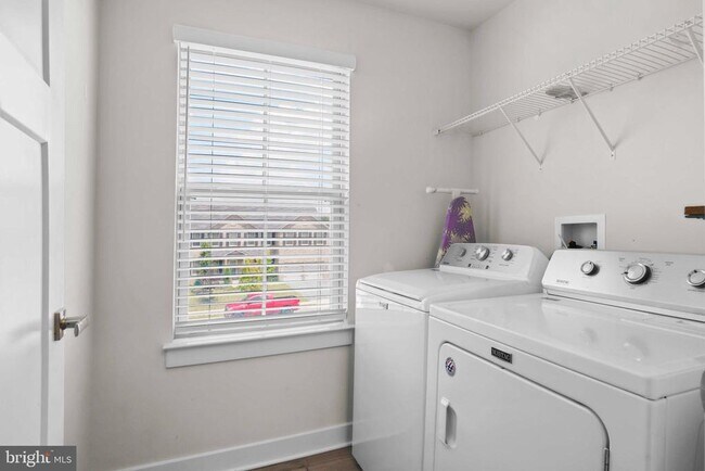 Building Photo - 3903 Emory Ridge Rd