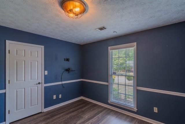 Building Photo - 2120 Weatherstone Cir SE