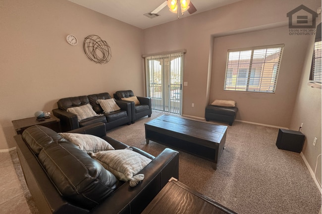 Building Photo - 2Bed/2Bath Furnished Condo in North Chandler! Move-In Ready on 07/23/2026!