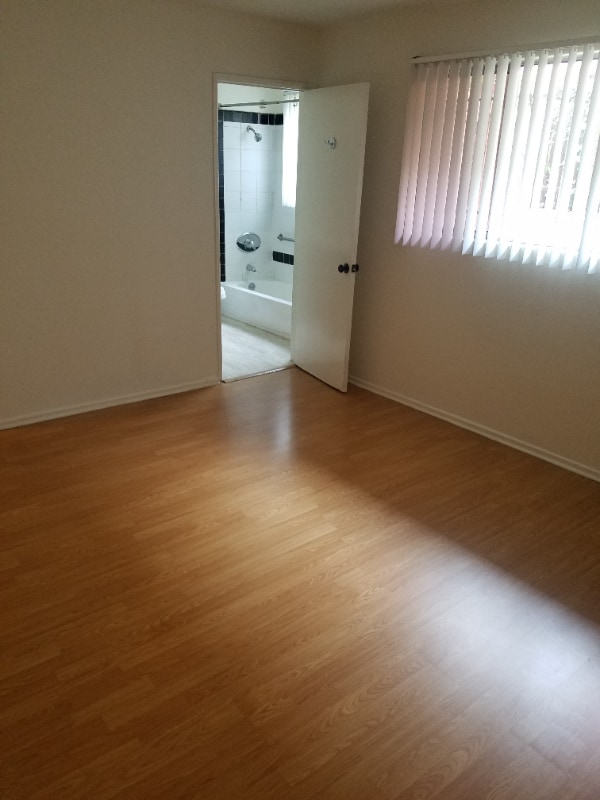 Building Photo - 8863 Alcott St