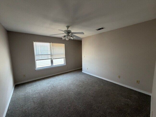 Building Photo - 2531 Pascal Ct