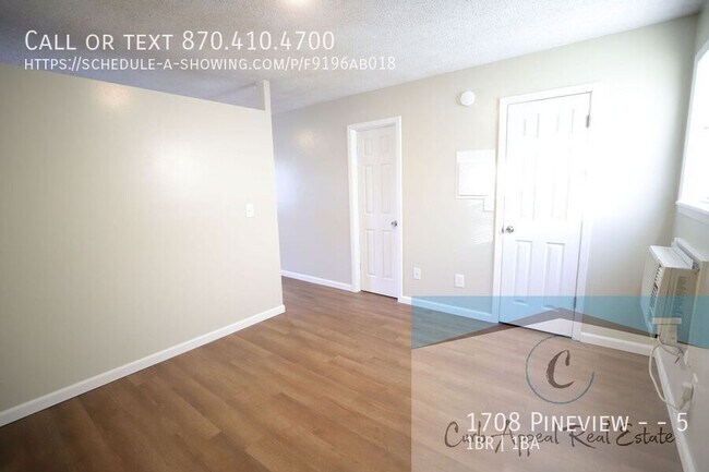 Building Photo - 1708 Pineview St