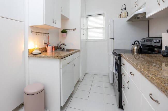 Floorplan - Don Carlos Apartments