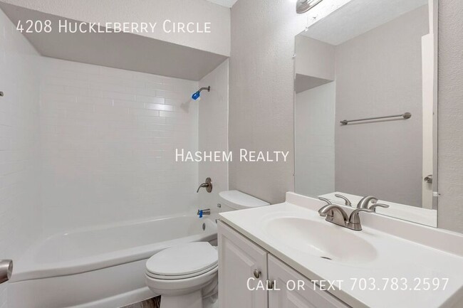 Building Photo - 4208 Huckleberry Cir