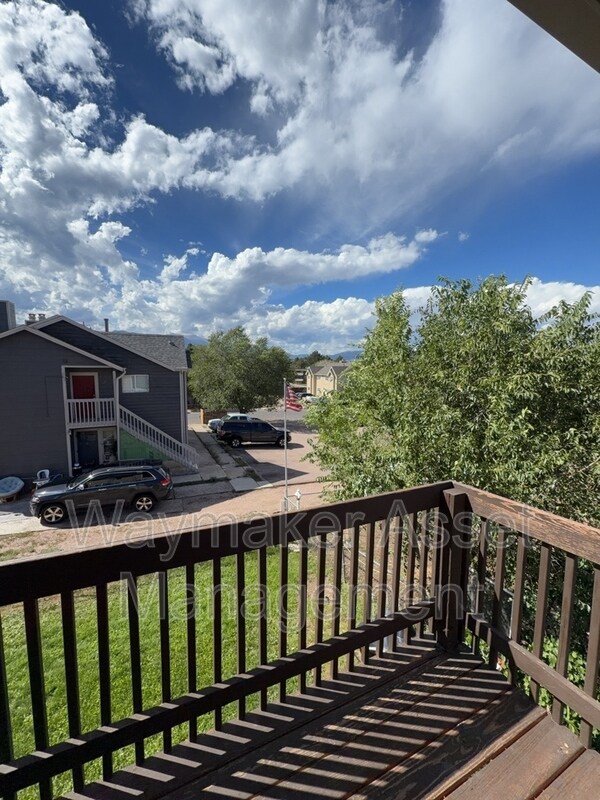 Building Photo - 1161 Mazatlan Cir