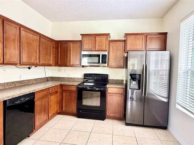 Building Photo - 1535 Broken Oak Dr