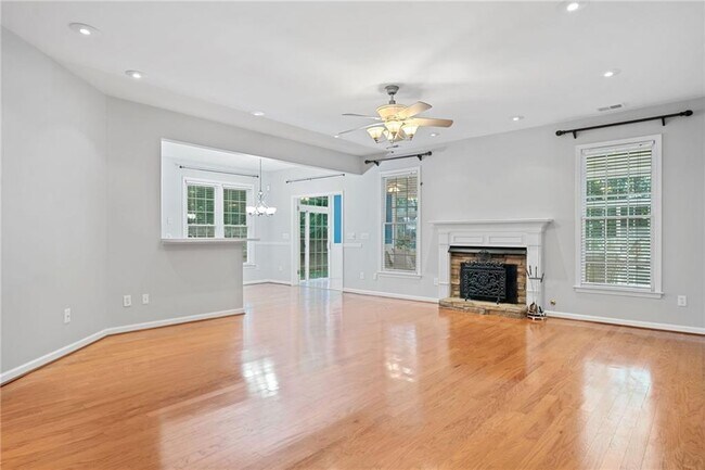 Building Photo - 304 Laurel Glen Crossing