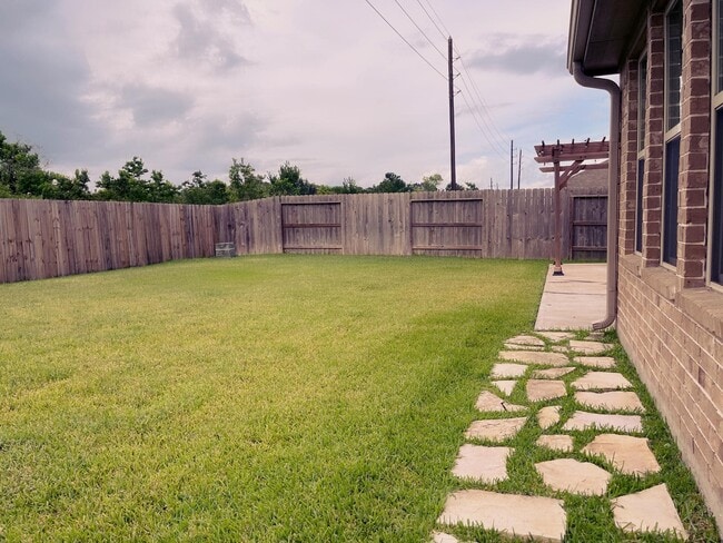 Building Photo - 13223 Alcott Forest Ln