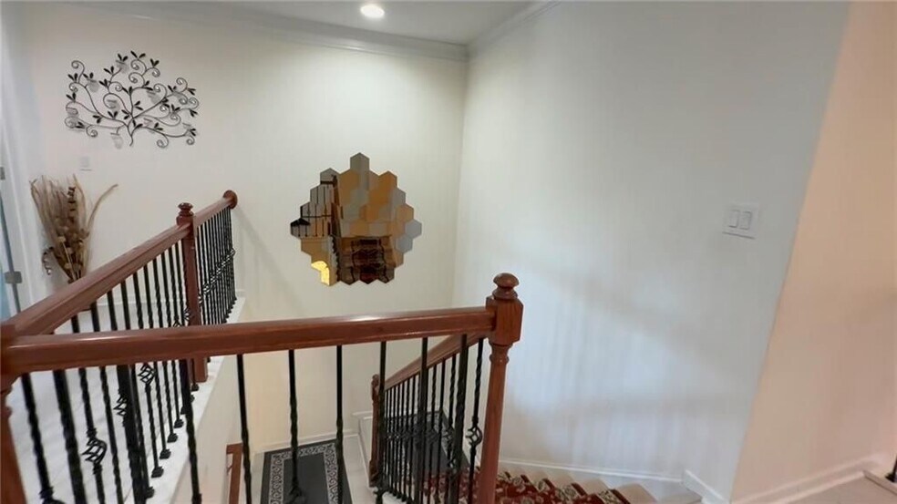 Building Photo - 6940 Rocking Horse Ln