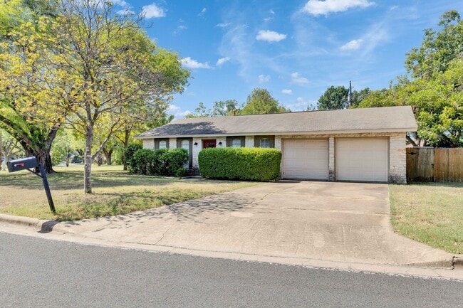 Building Photo - 7404 Bucknell Dr