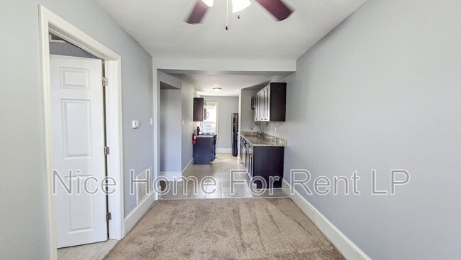 Building Photo - 64 Simpson Ave