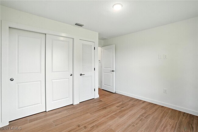 Building Photo - 2607 38th St SW